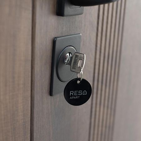 Resa Apart - Нові Smart-Квартири Біля Річки Uzjhorod Eksteriør billede
