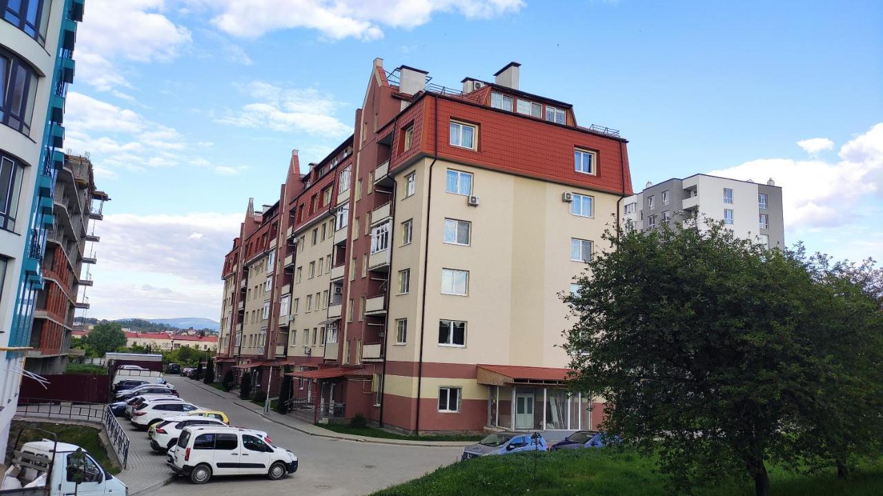 Resa Apart - Нові Smart-Квартири Біля Річки Uzjhorod Eksteriør billede